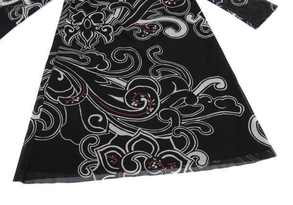VIVIENNETAM Graphic Print Power Net Blouse