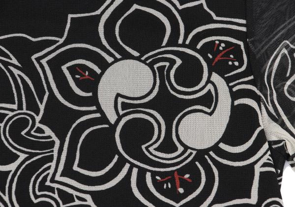 VIVIENNETAM Graphic Print Power Net Blouse