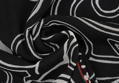 VIVIENNETAM Graphic Print Power Net Blouse