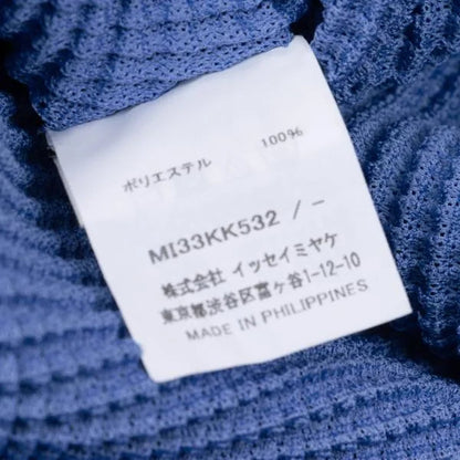 ISSEY MIYAKE me Blue Stretch Pleated T-Shirt Size F