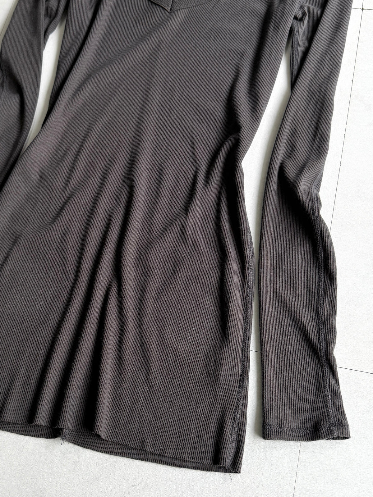 addaptation Ribbed Deep V-Neck Long Sleeve