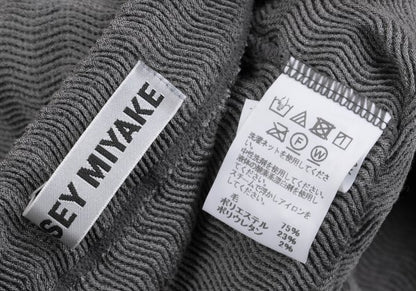 ISSEY MIYAKE Wave Stretch Pleated Skirt Gray Size 2