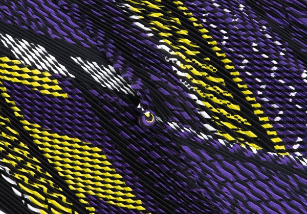 ISSEY MIYAKE Pleated Scarf Purple