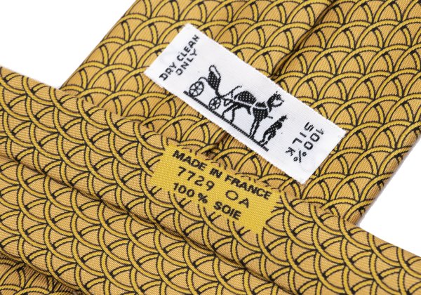HERMES Silk Patterned Print Tie Yellow