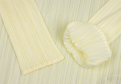 PLEATS PLEASE Crew Neck Top Cream Size 3