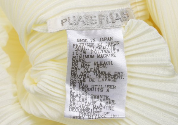 PLEATS PLEASE Crew Neck Top Cream Size 3