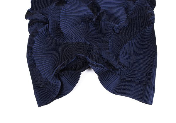 ISSEY MIYAKE 3D Pleated Asymmetrical Skirt Blue Size 2
