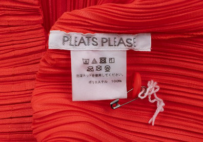 PLEATS PLEASE Pleated V-Neck Cardigan Red Size 4