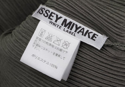 ISSEY MIYAKE WHITE LABEL Crepe Pleated Jacket Gray Size 2
