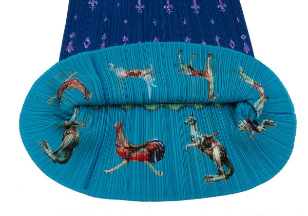 PLEATS PLEASE Fairytale Print Pleated Midi Skirt Blue Size 4