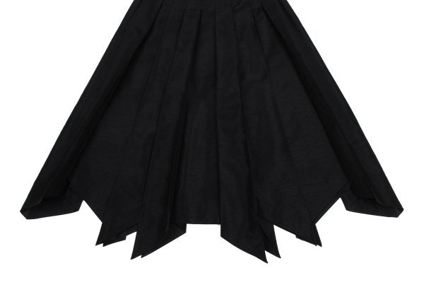 Sybilla Glossy Nep Zigzag Pleated Skirt Black Size M