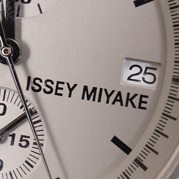 ISSEY MIYAKE TRAPEZOID Naoto Fukasawa Watch Gray