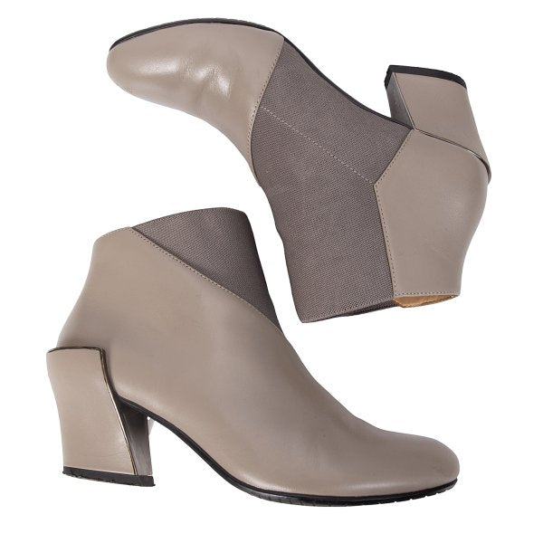 UN Wrap Bootie Mid x ISSEY MIYAKE Beige Leather Wrap Heel Boots Size 38 (24.5cm)