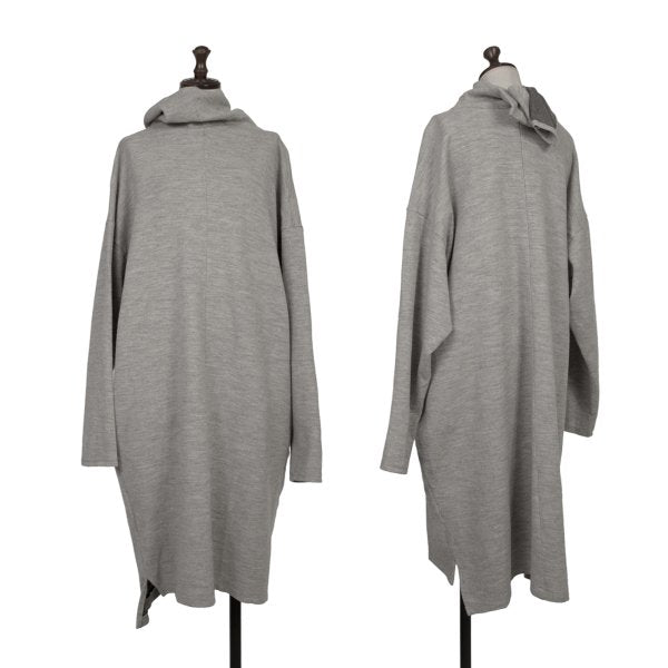 Y's Wool Blend Back Half Zip Long Sweater Size 2