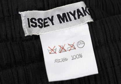 ISSEY MIYAKE Pleated Pants Black Size S