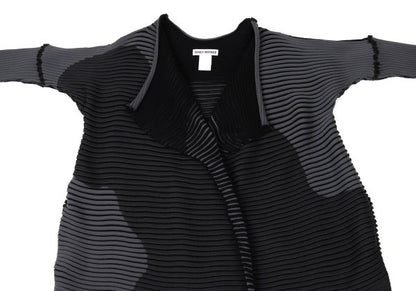 ISSEY MIYAKE MEANDER KNIT 21AW Buttonless & Gray Size 2