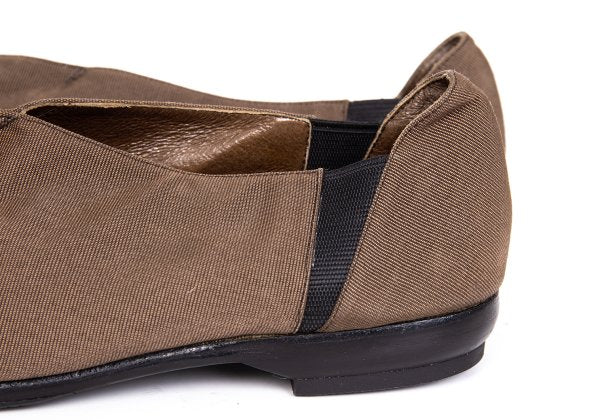 ISSEY MIYAKE Brown Asymmetric Tuck Toe Pumps Size 24.5CM