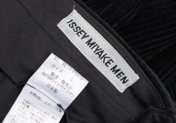 ISSEY MIYAKE MEN Cotton Corduroy Two-Tuck Pants Black Size L