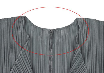 PLEATS PLEASE Pleated Buttonless Cardigan Gray Size 3