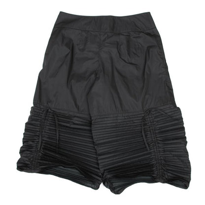 ISSEY MIYAKE Pleated Hem Polyester Shorts Gray Size 3
