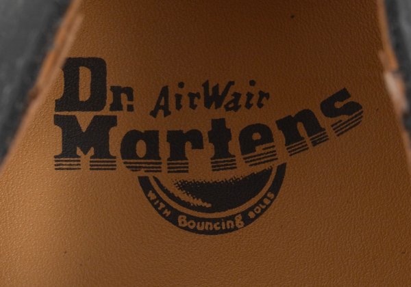 Dr.Martens OCTAVIUS Suede Sneakers Black Size UK7 (26cm)