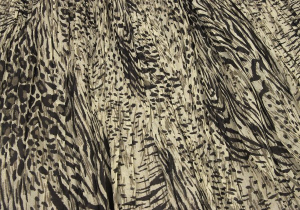 K OF KRIZIA Animal Print Pleated Skirt Beige Size 40