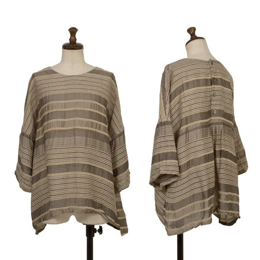 ISSEY MIYAKE HaaT Pile Stripe Jacquard Blouse Beige Size 2
