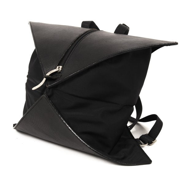 ISSEY MIYAKE Transformable Box Bag Black