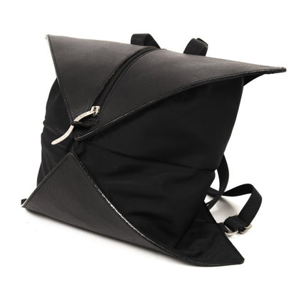 ISSEY MIYAKE Transformable Box Bag Black