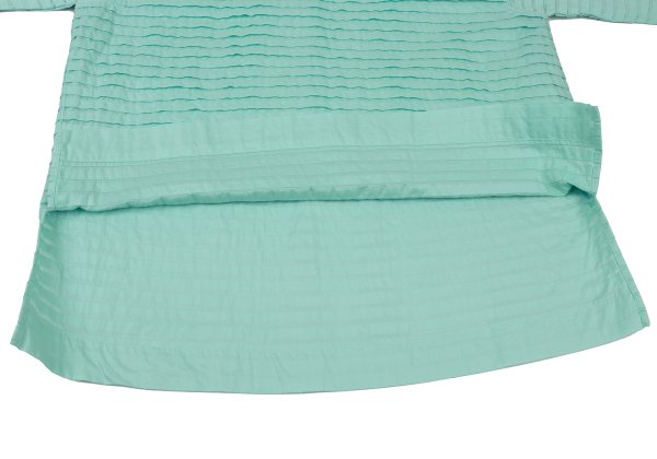ISSEY MIYAKE HaaT Tuck Design 3/4 Blouse Turquoise Size 2