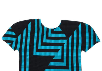 ISSEY MIYAKE me Graphic Print T-Shirt Blue/Black Size F