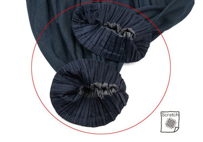 ISSEY MIYAKE MEN 13SS Pleated Cotton-Poly Pants Navy Size 2