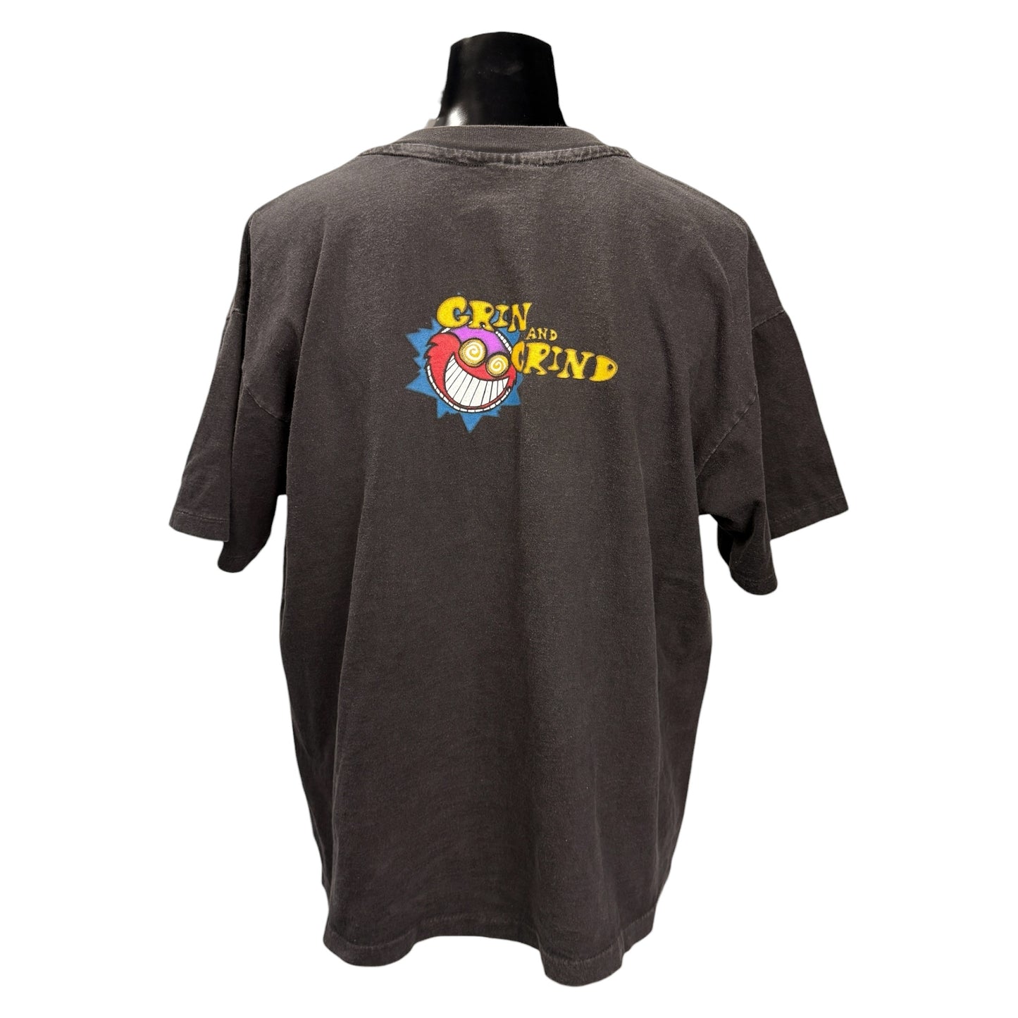 ALICE IN WONDERLAND 90s T-Shirt Size XL