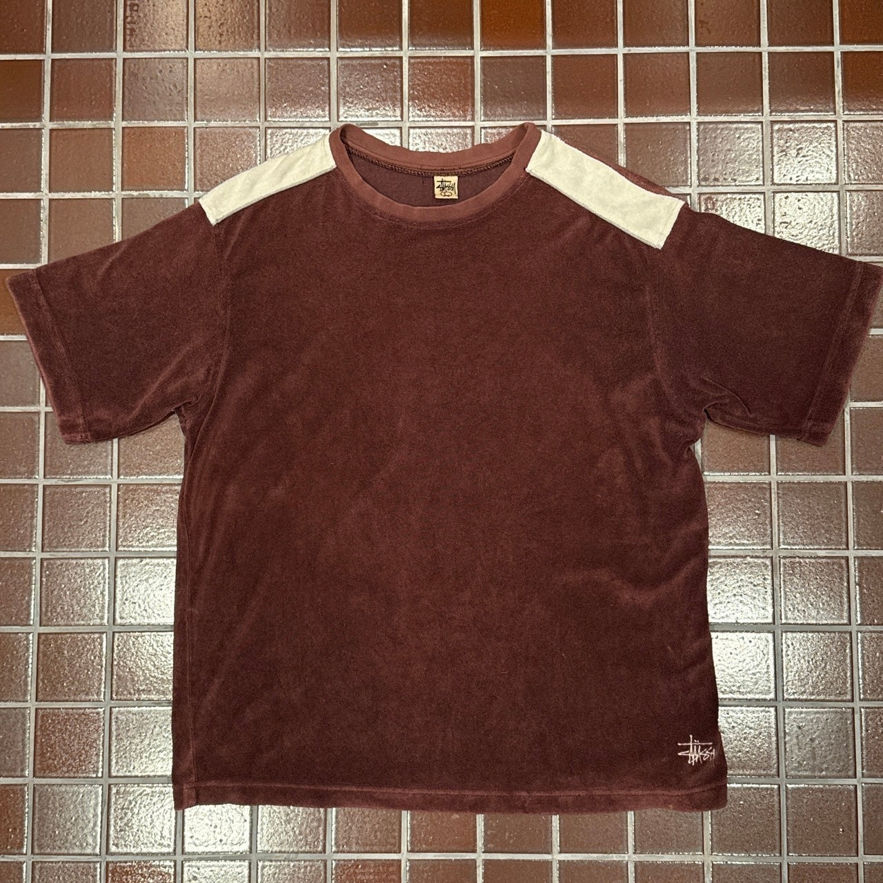 Stussy 90s short sleeve pile tee with shoulder detail Red Size L