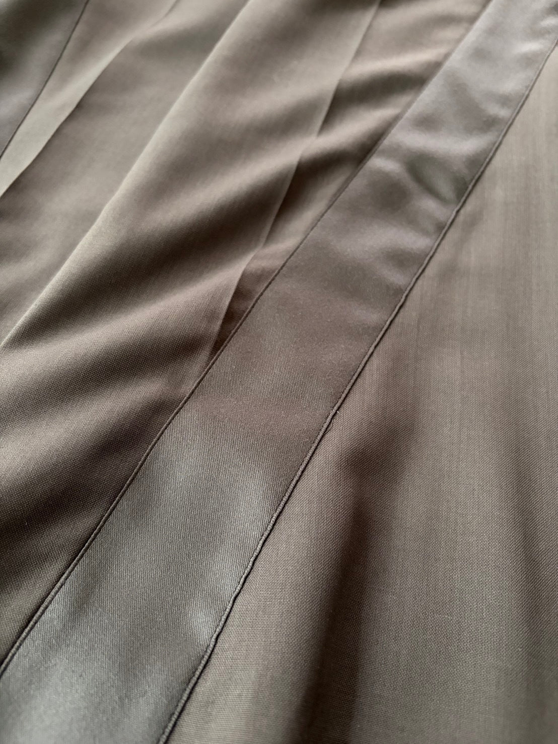 sacai AW23 Polyester Wool Curved Flare Pants Beige Size 1