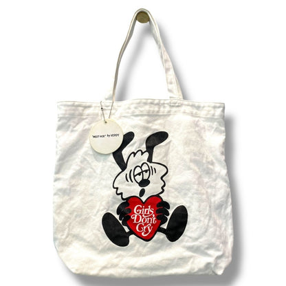 GIRLS DON'T CRY Vick Tote Bag by Verdy Bag White Size F