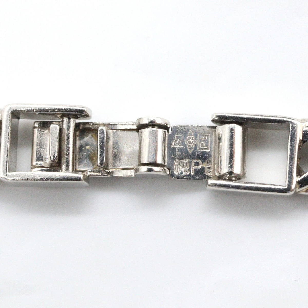 JEWELRY PT999 12-Cut Platinum Necklace