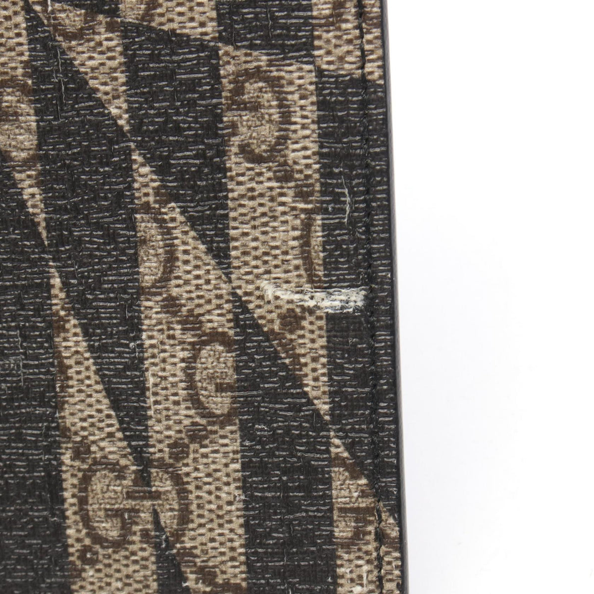 GUCCI GG Kaleido Coated Canvas Clutch Bag
