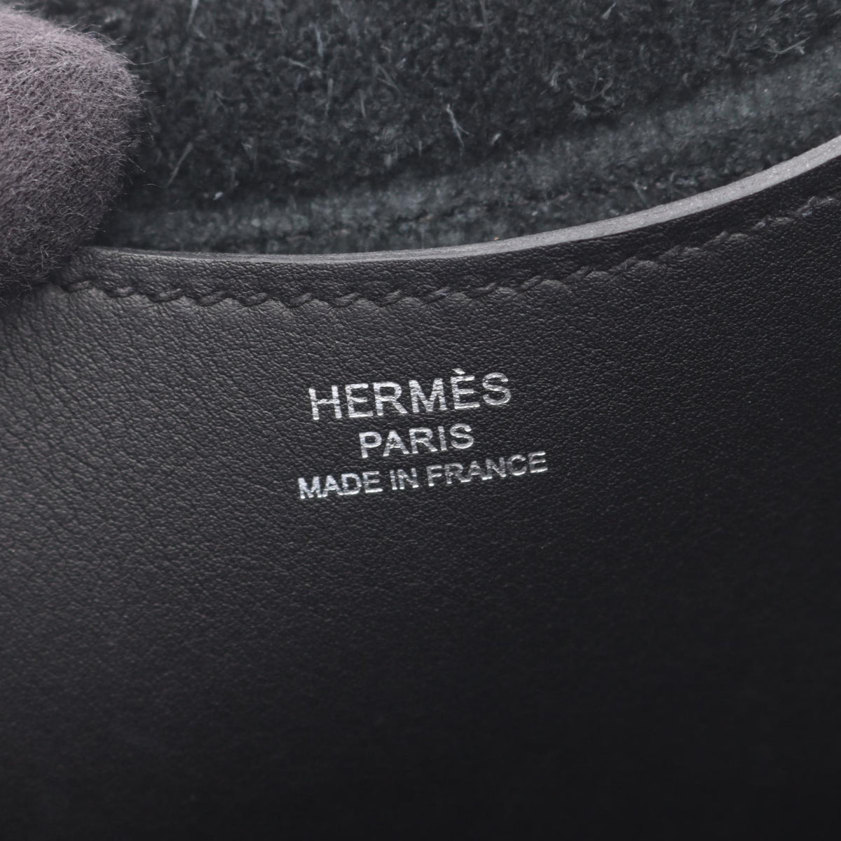 HERMES In-the-Loop 18 Black Handle Bag