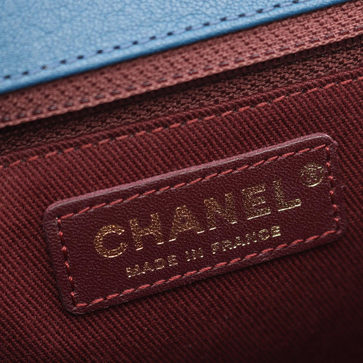 CHANEL Matelasse Caviar Skin Bag Blue
