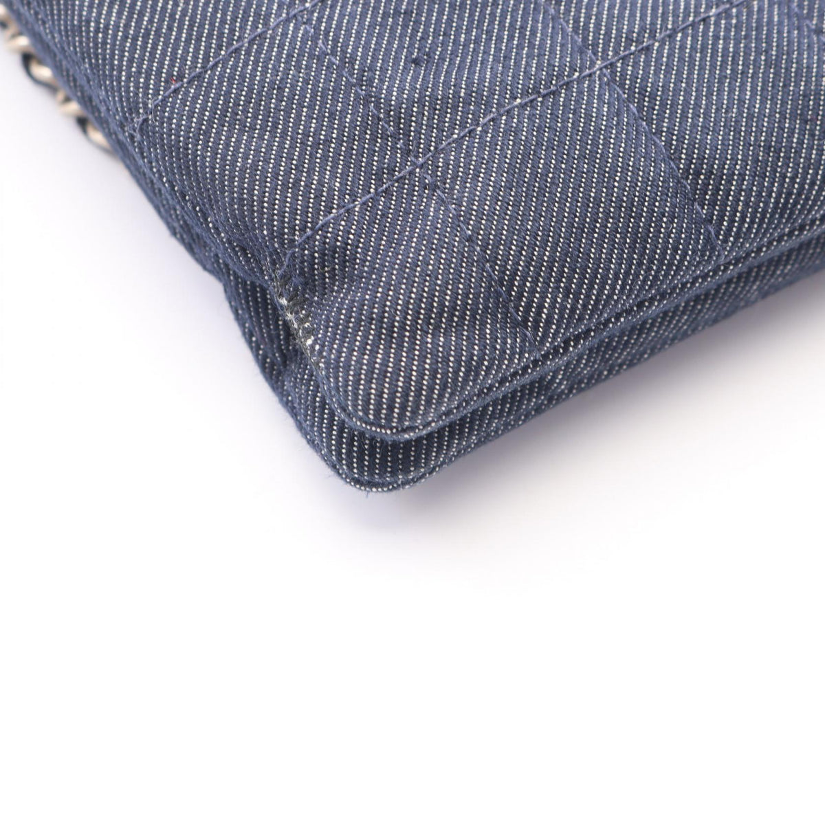 CHANEL Chocobar Denim Handbag Navy