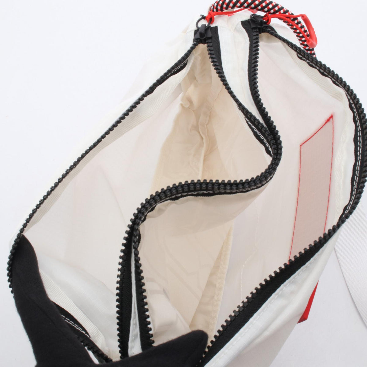 HUNTER Travel Ripstop Sacoche Bag White