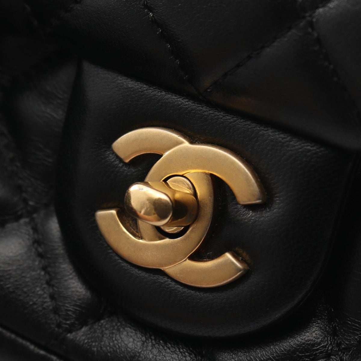 CHANEL Mini Matelasse Frill Shoulder Bag