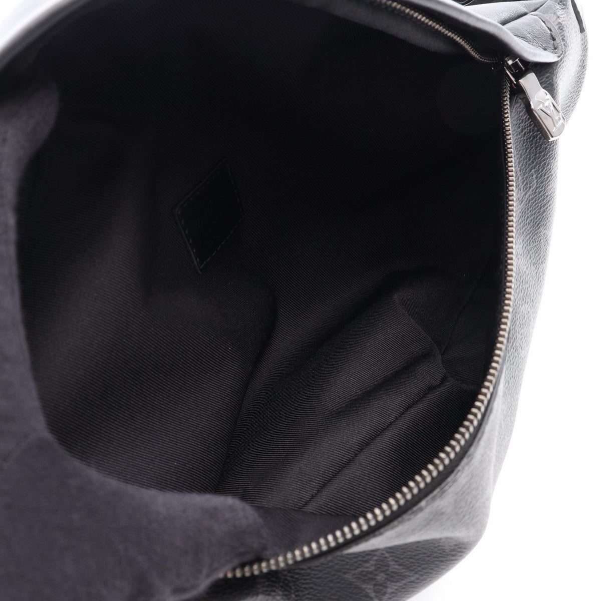 LOUIS VUITTON Discovery Monogram Eclipse Bum Bag