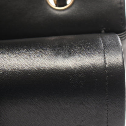 CHANEL Chevron V-Stitch Shoulder Bag