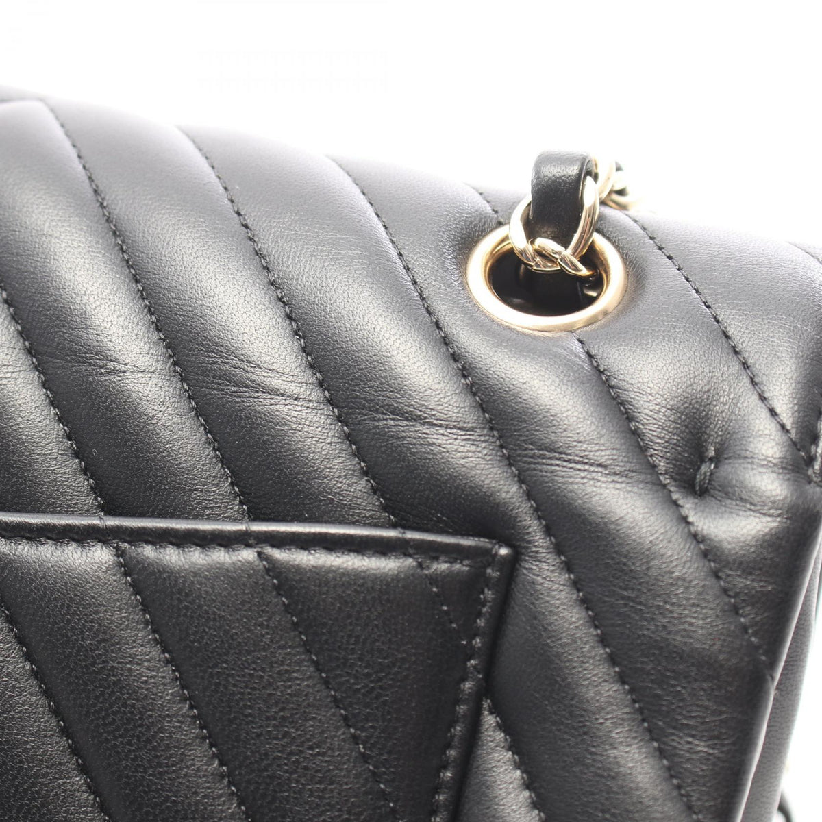 CHANEL Chevron V-Stitch Shoulder Bag