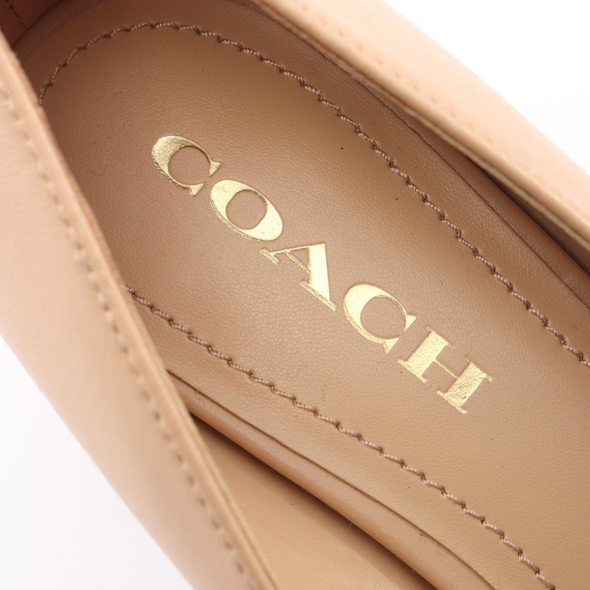 COACH Beige Leather Pumps Size US 7