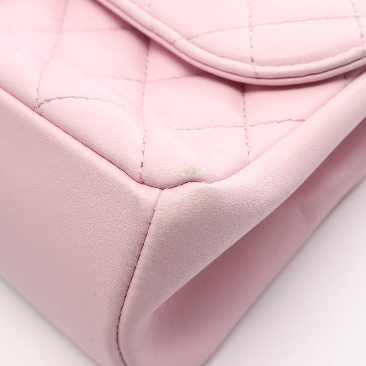 CHANEL Matelasse Single Flap Bag Pink