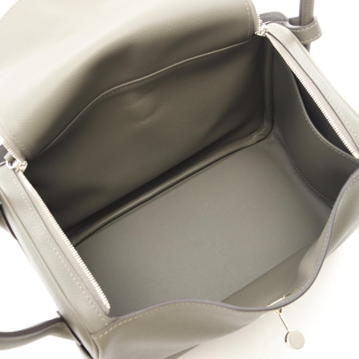 HERMES Lindy 26 Gris Meyer Shoulder Bag