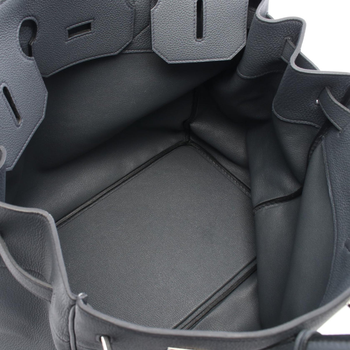 HERMES Haut à Courroies 40 Leather Bag